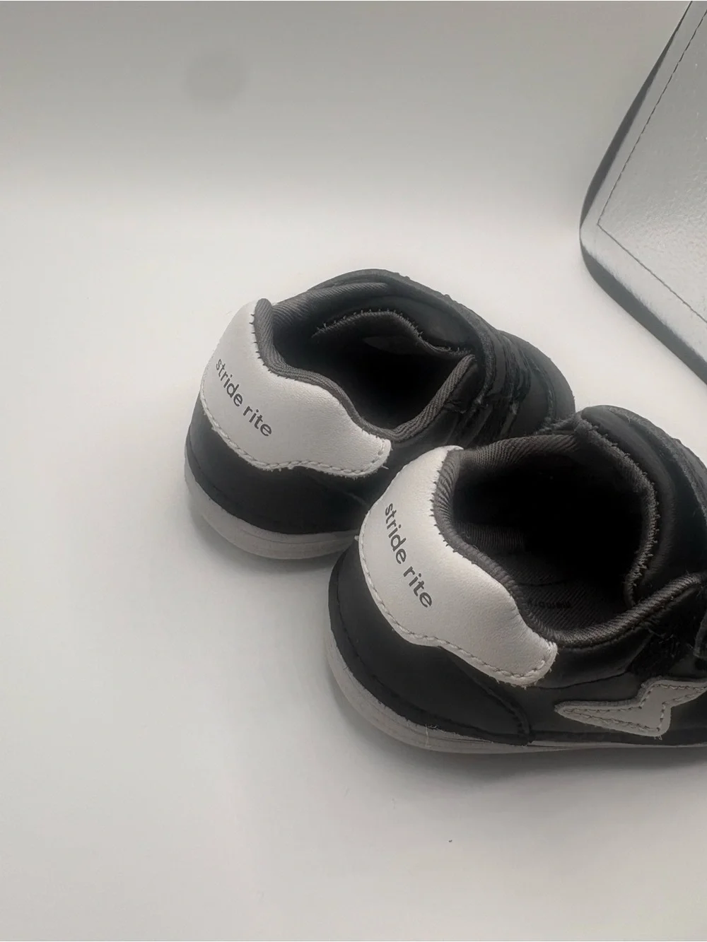 Stride rite  Black and White Velcro Toddler Sneakers 3.5